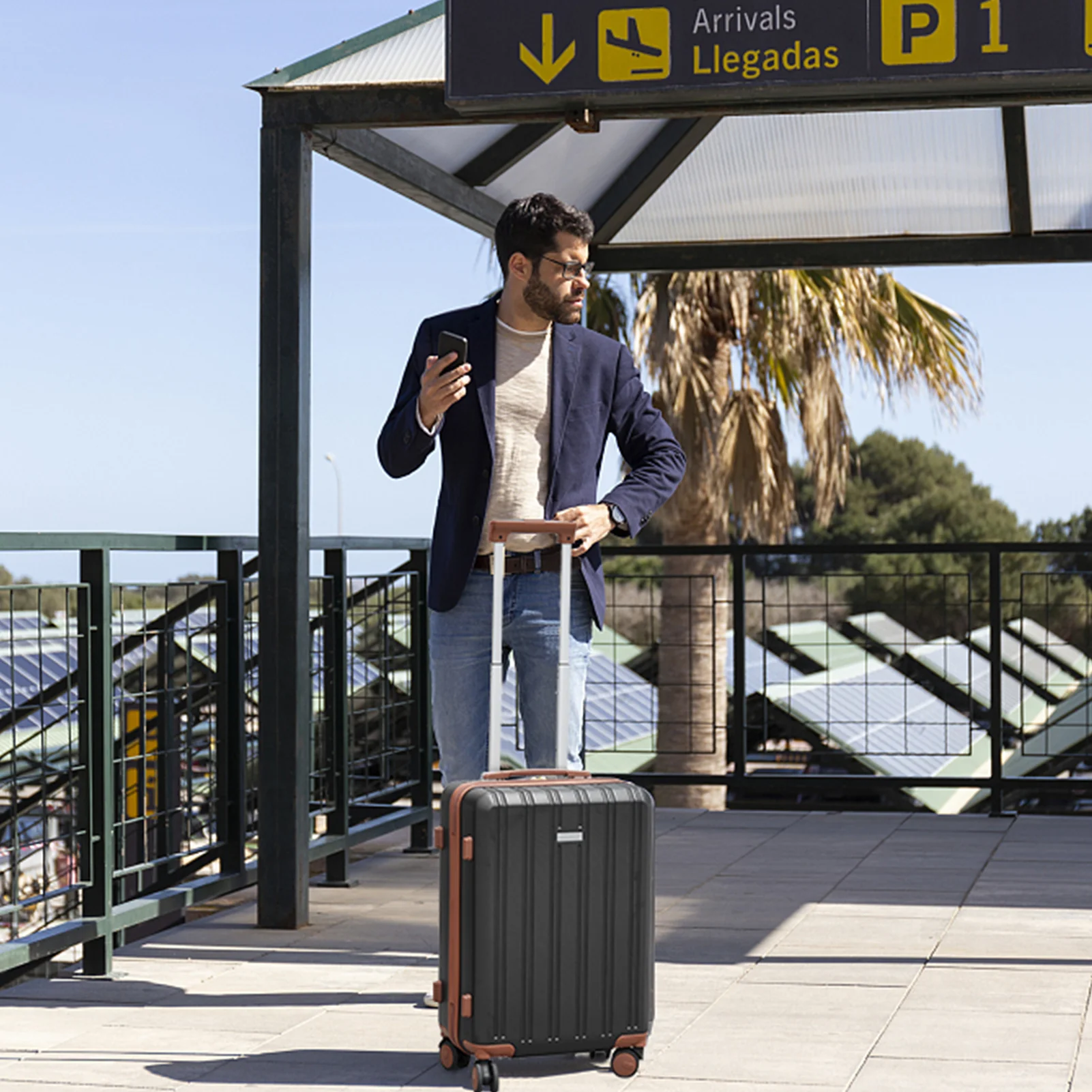 Arrio 20 inch Carry On Fashion Hardside Spinner Wheels Luggage - Image 18