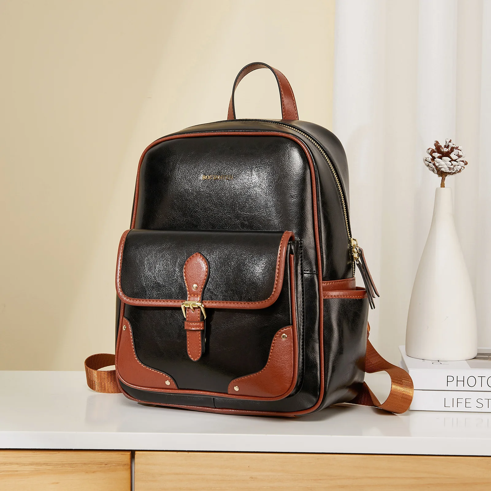 Vrba Leather Book Bag — Talent - Image 7