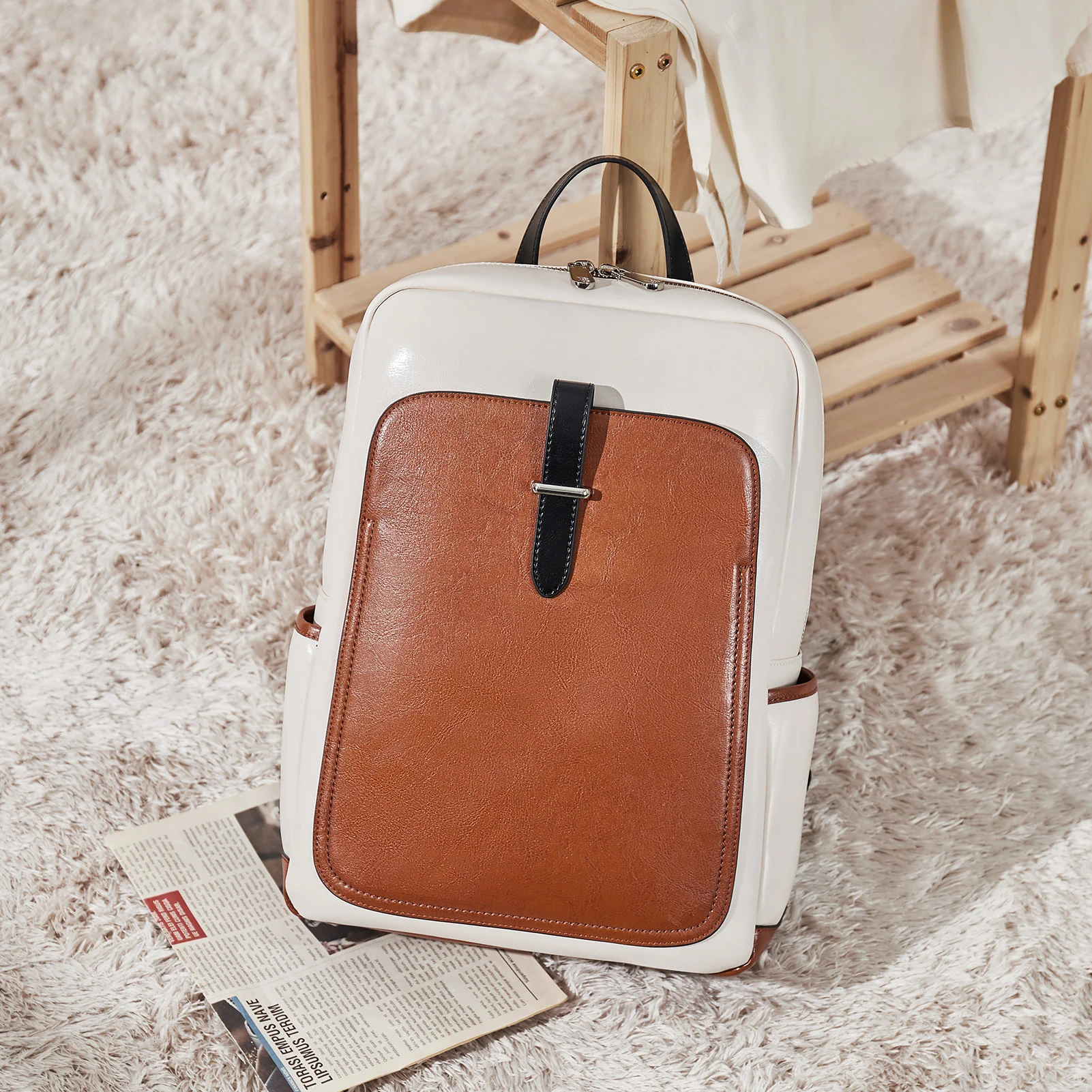 Vrba Dual Purpose Backpack for Work and Travel - Image 5