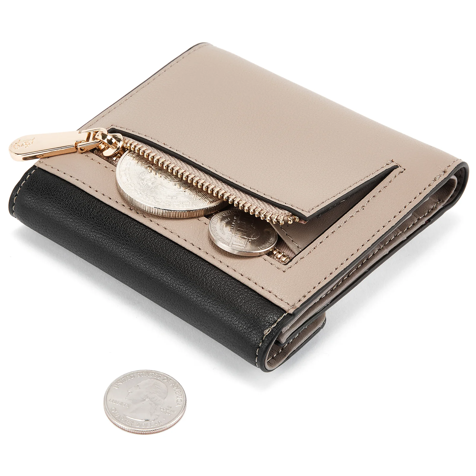 Rozenn Small Bifold Wallet with Card Case for Women in Leather - Image 24