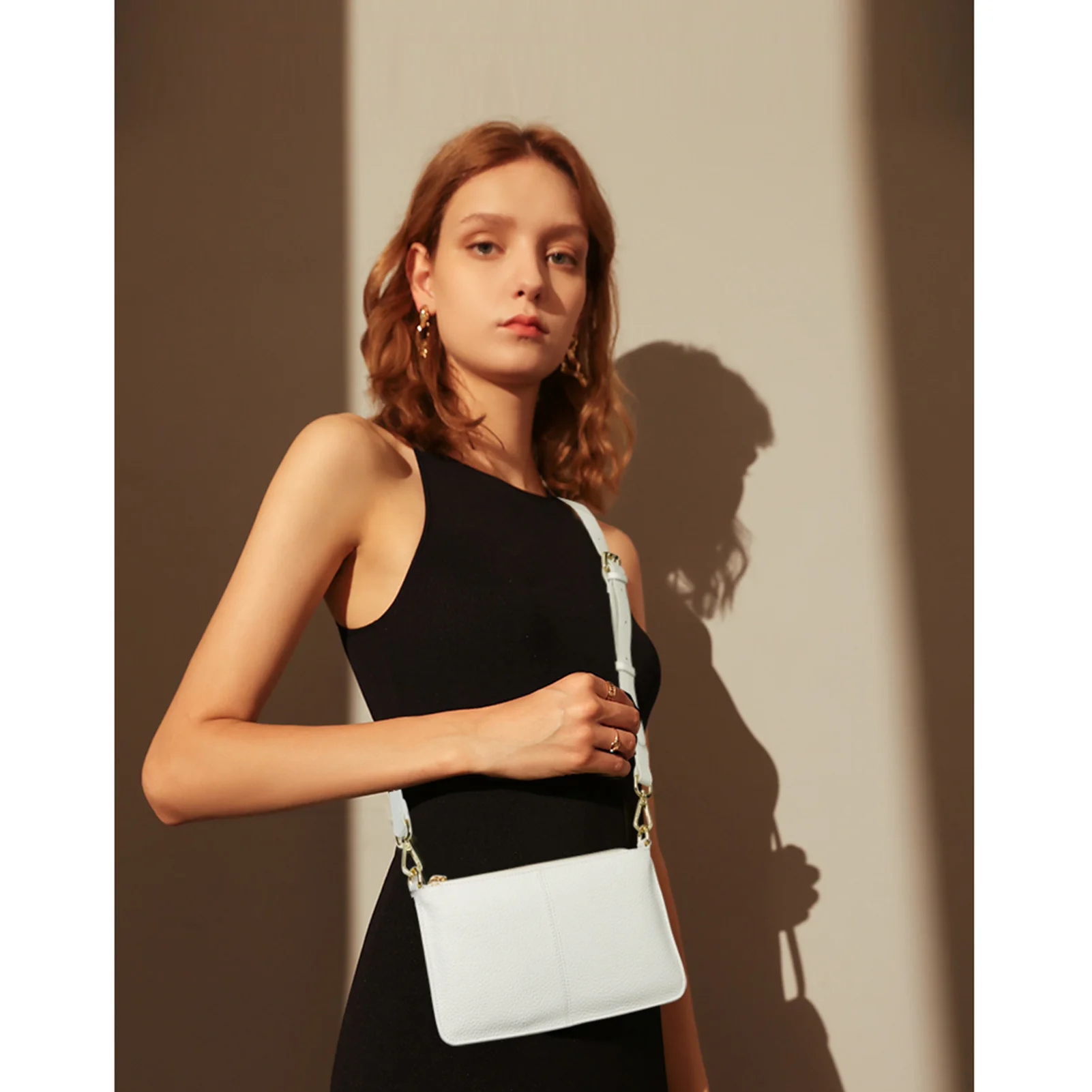 Nola Chic and Convenient - The Wristlet Clutch Purse - Image 10