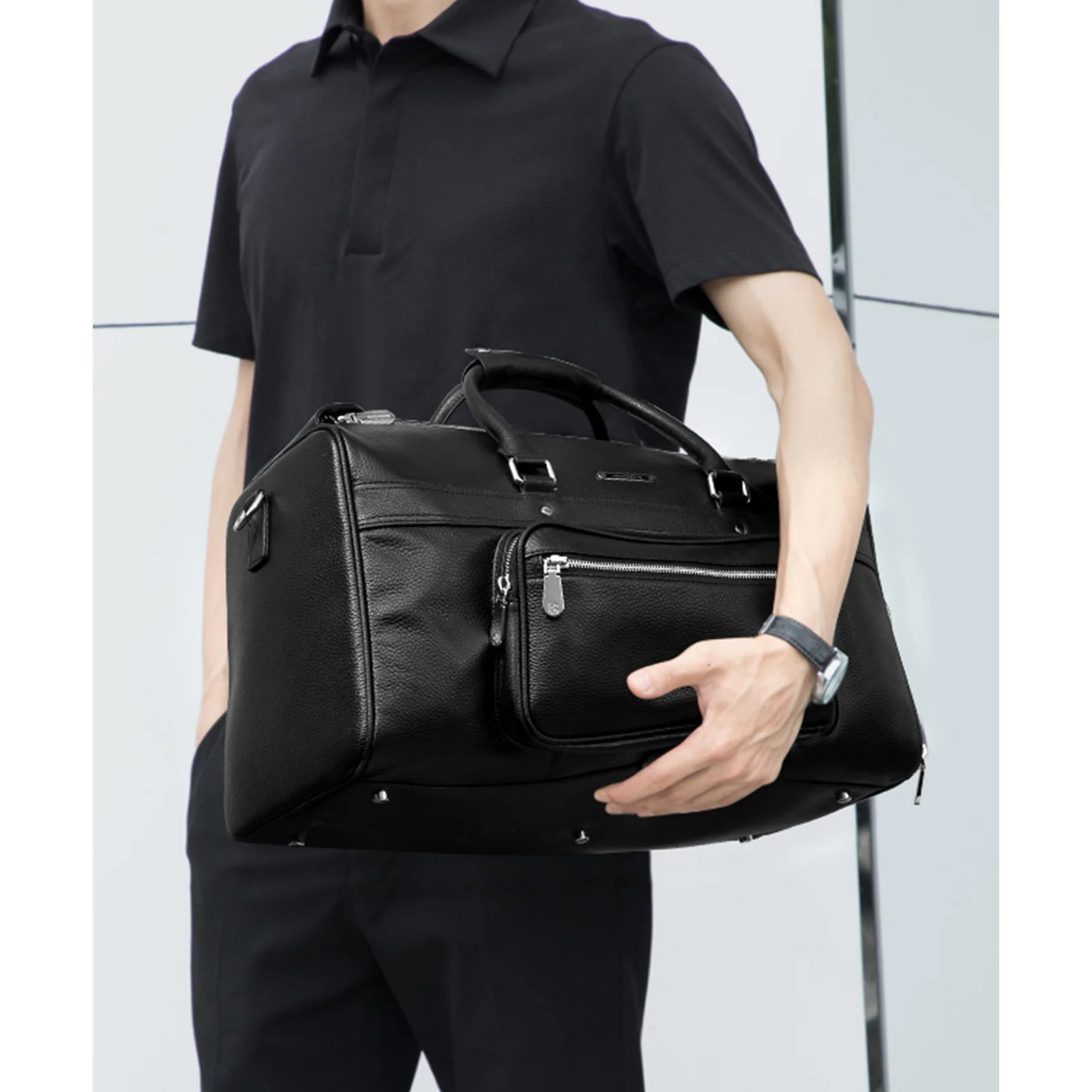 Effortless Workouts: Duffle Bag Gym Bag for Convenient Fitness - Image 5