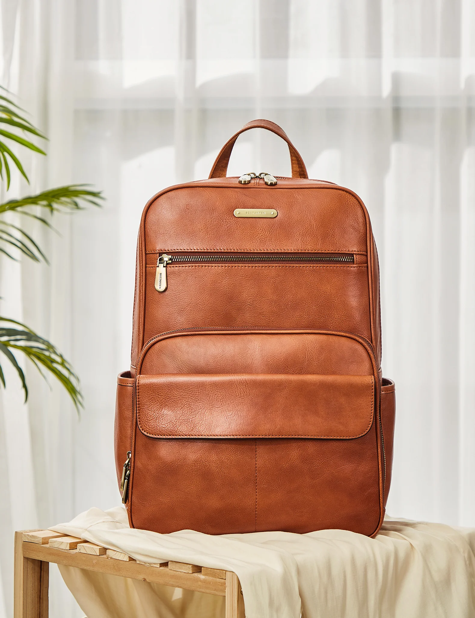 Slim Brown Leather 15.6 Inch Laptop Backpack - Image 9
