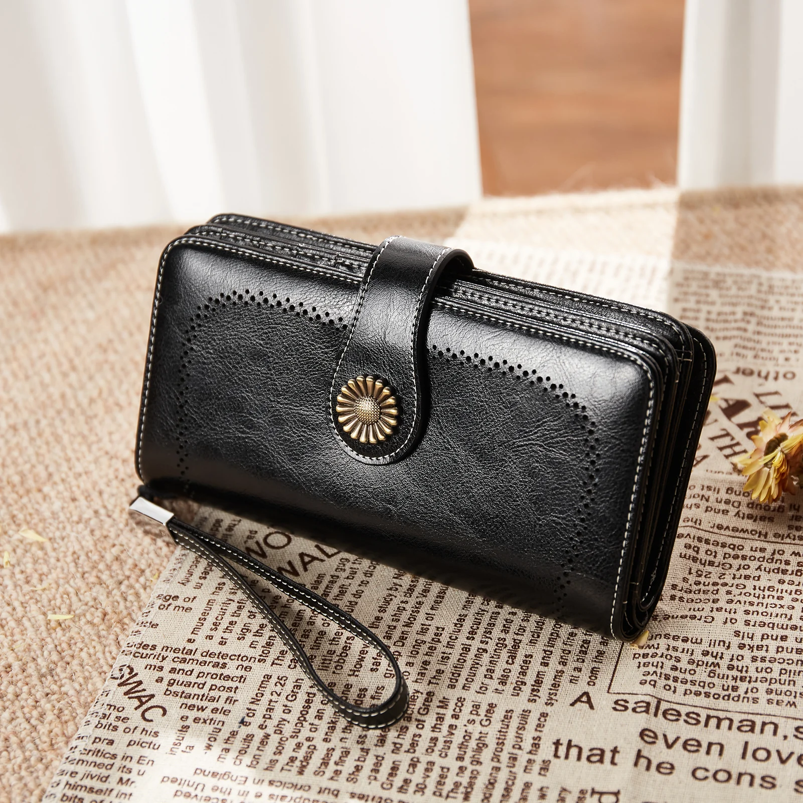 Lomy Big Wallet For Women With Wristlet —  Large Capacity - Image 6