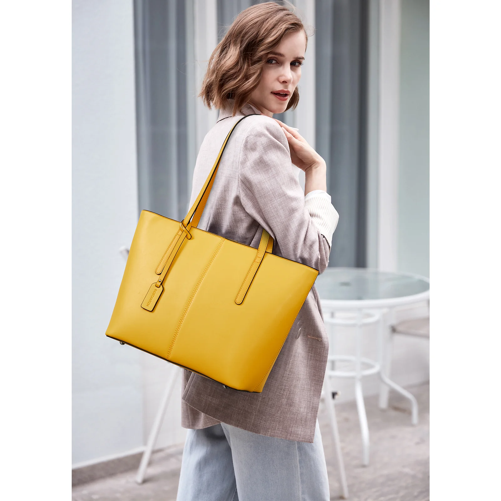 Carol Leather Work Tote 16'' - Image 44