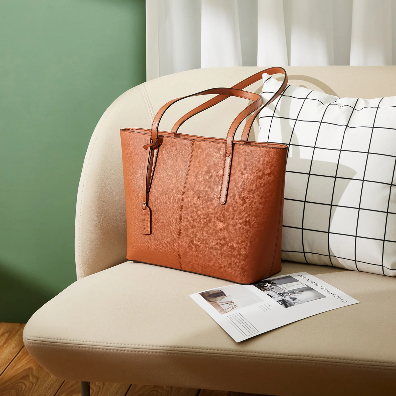 Carol Leather Work Tote 16'' - Image 9