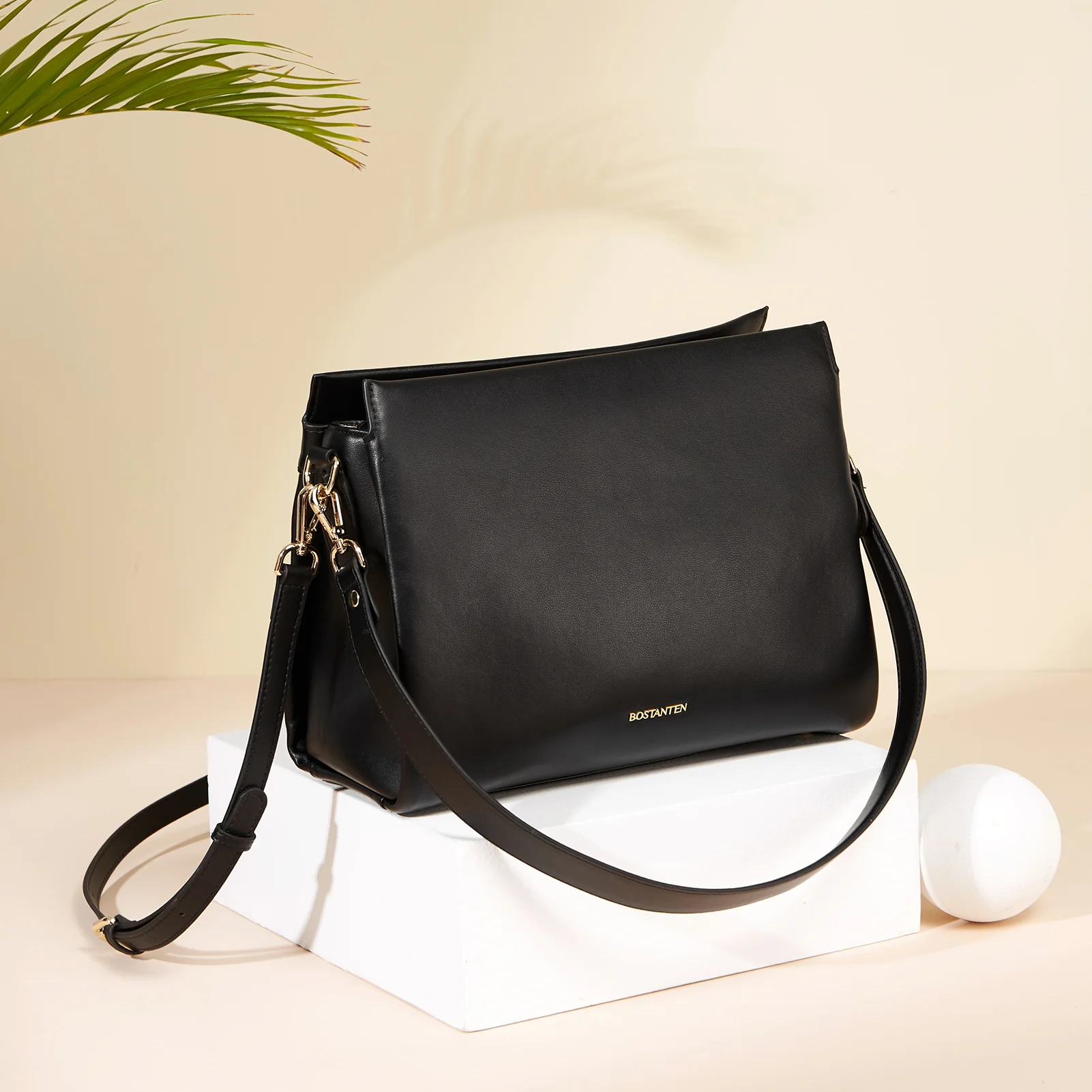 Cella Elegant Designer Leather Satchel Handbag - Perfect for the Fashion-Forward Woman - Image 3