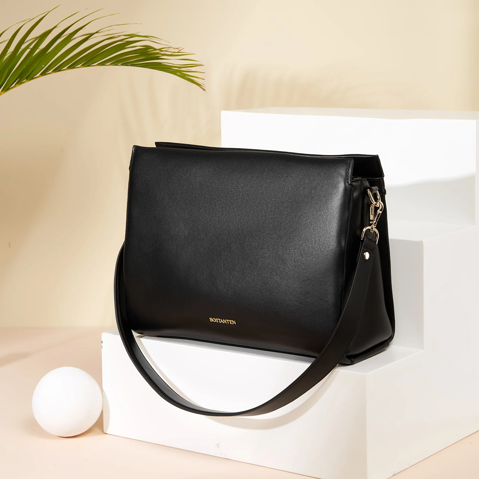 Cella Elegant Designer Leather Satchel Handbag - Perfect for the Fashion-Forward Woman - Image 4