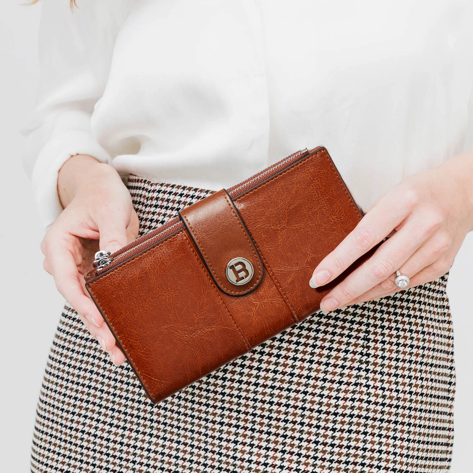 Lomy Real Leather Wallet Womens - RFID Blocking - Image 10