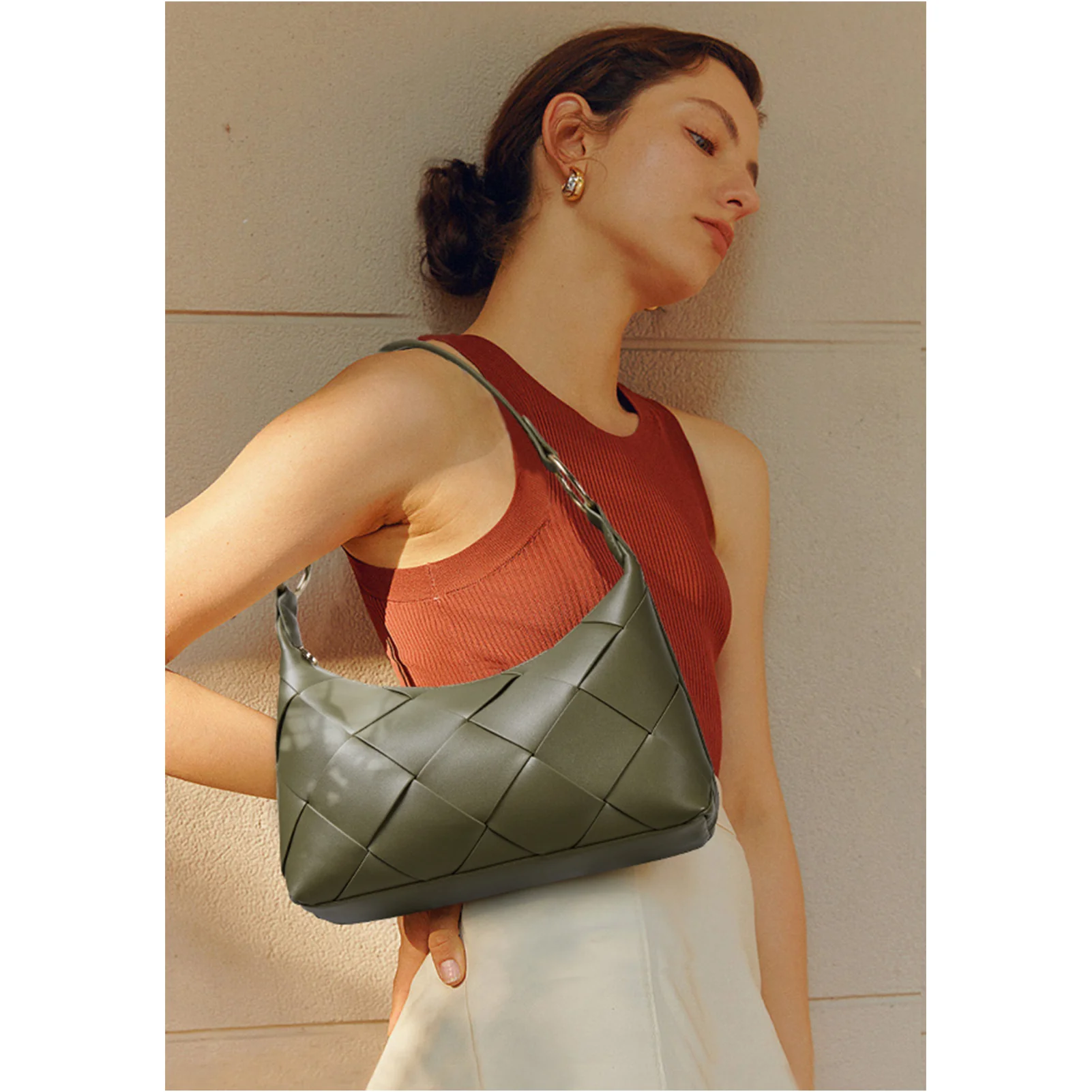Kweli Woven Shoulder Bucket Bag - Image 3