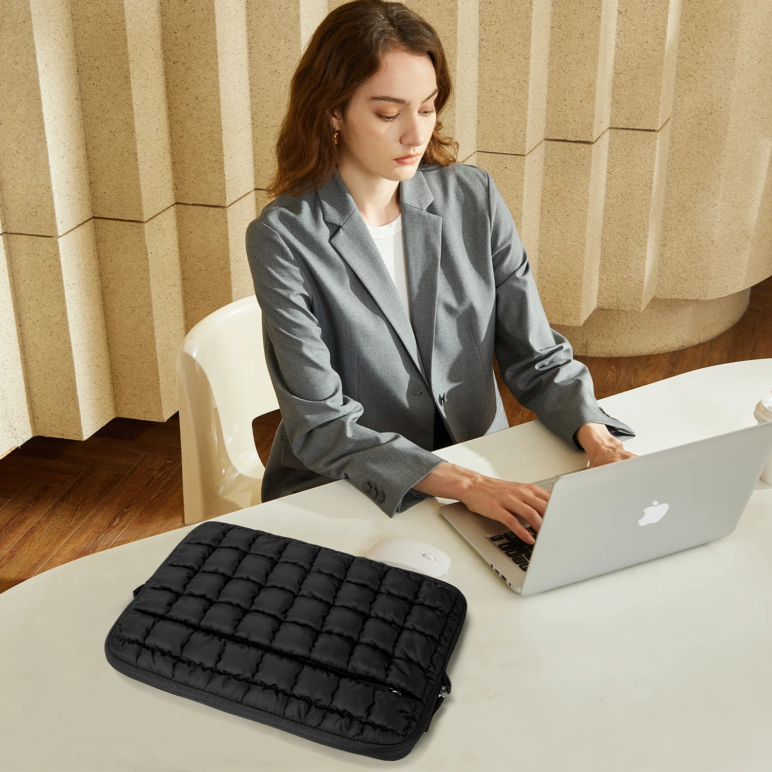 Protective Case Quilted Puffy Laptop Sleeve - Image 11