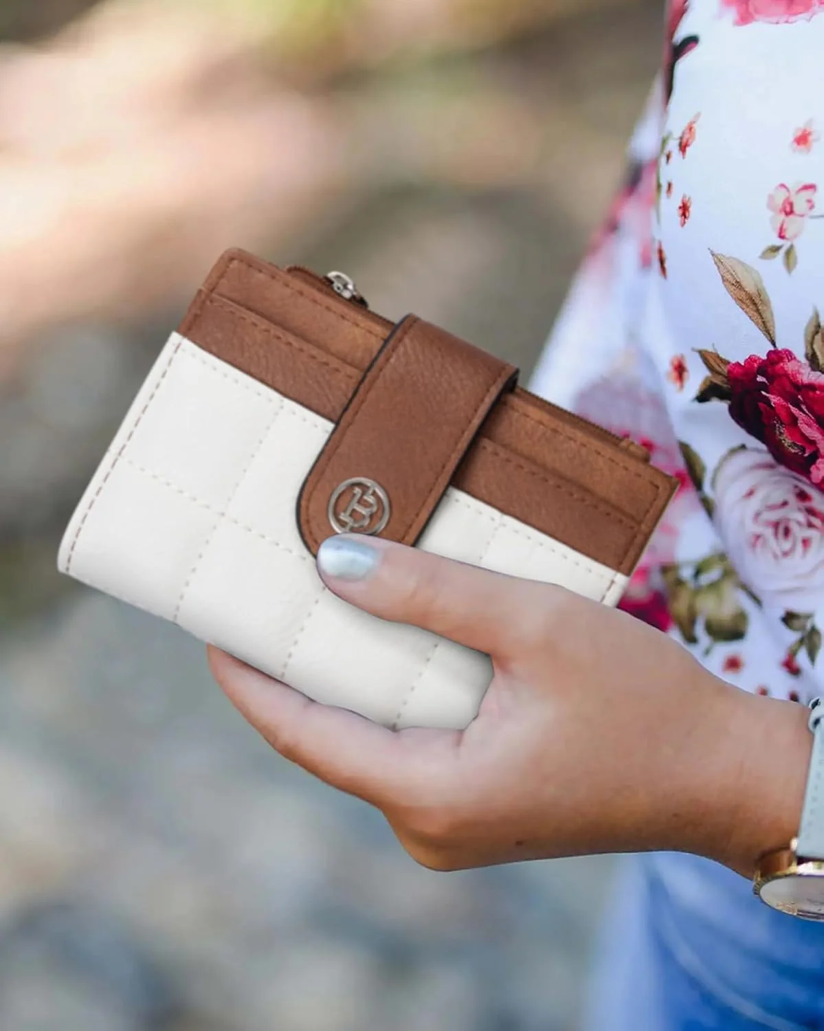 Luna Quilted Colorblock Leather Wallet - Secure RFID - Image 2
